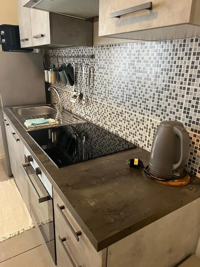 Via Aleardi, 4 Minutes From Station And Airport Shuttle Apartment Mestre