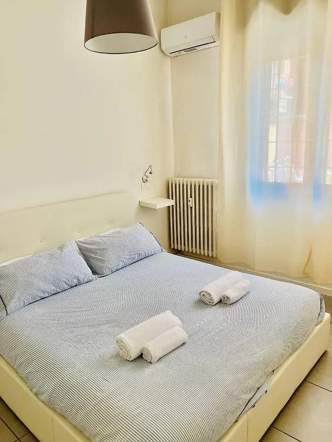 Via Aleardi, 4 Minutes From Station And Airport Shuttle Apartment Mestre